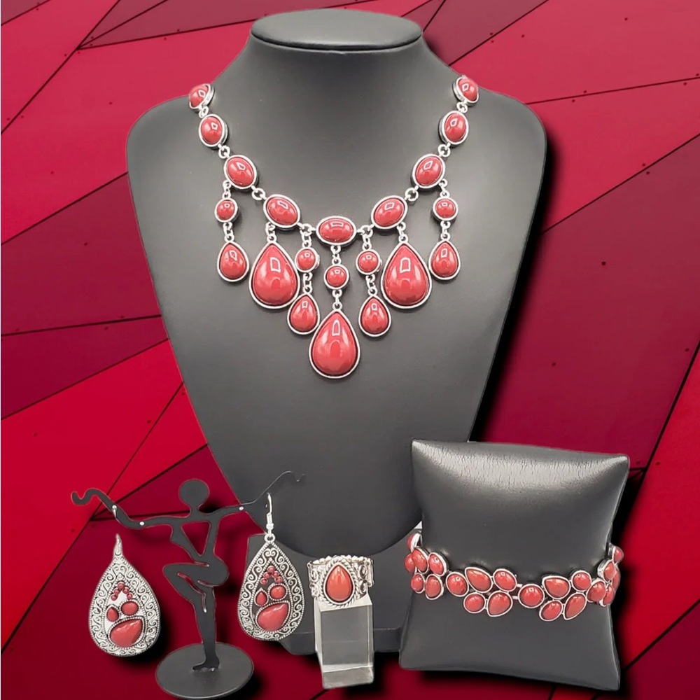 Elegant Red Jewelry Set